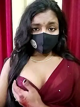 Snapshot of Myra-sen chatting on 01/18/26, 04:49 Myra-sen online show from 01/18/26, 04:49