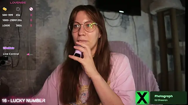 ms allison w online show from 11/05/25, 06:52