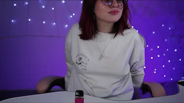 Snapshot of Lana__May chatting on 02/27/25, 11:20 Lana May online show from 02/27/25, 11:20