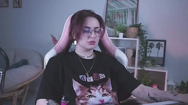 Snapshot of Lana__May chatting on 03/14/25, 02:41 Lana May online show from 03/14/25, 02:41