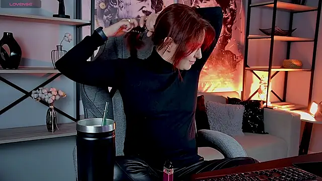 Snapshot of Lana__May chatting on 09/27/25, 12:10 Lana May online show from 09/27/25, 12:10