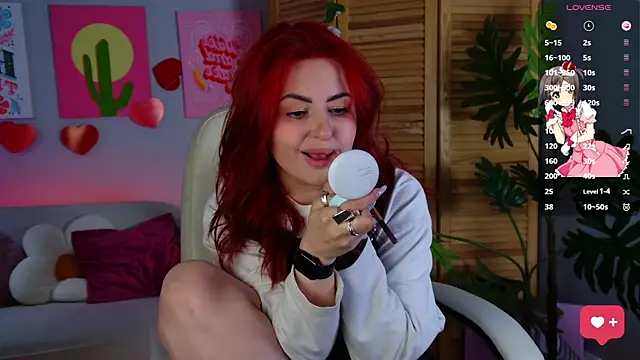 Lana  May online show from 05/08/26, 02:39