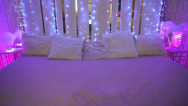 Daisy Delight online show from 02/27/25, 12:21