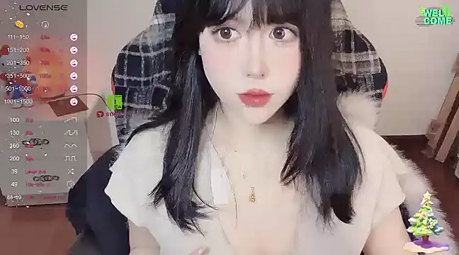 Snapshot of Naixue-520 chatting on 03/10/25, 04:17 Naixue-520 online show from 03/10/25, 04:17