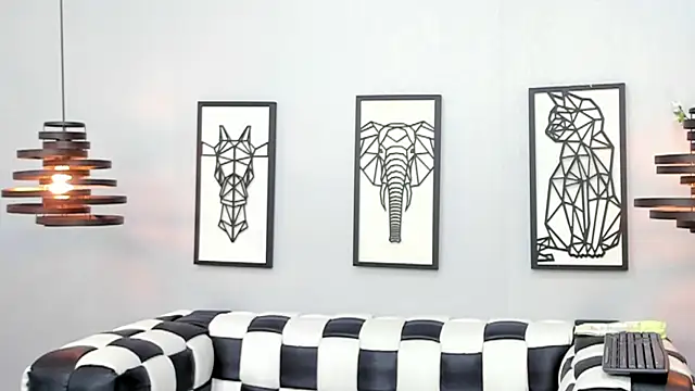 SARAFOXX  online show from 01/28/25, 07:42