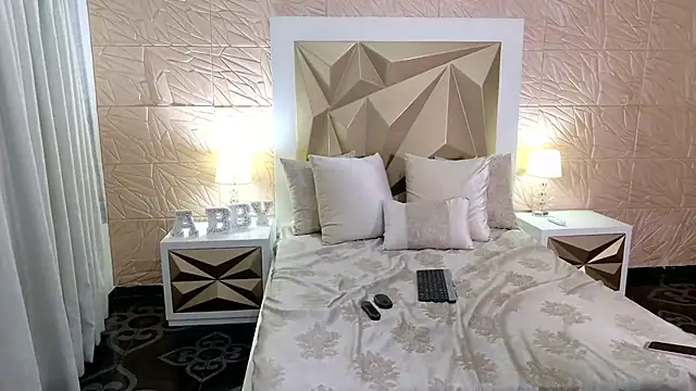 PassionMacoll online show from 09/14/25, 01:49