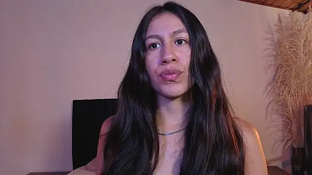 EmiGomez  online show from 04/30/26, 02:01