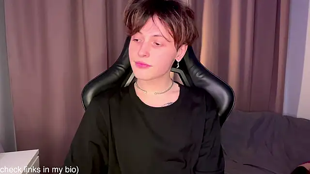 Snapshot of princeofsuccubs chatting on 01/16/25, 05:23 princeofsuccubs online show from 01/16/25, 05:23