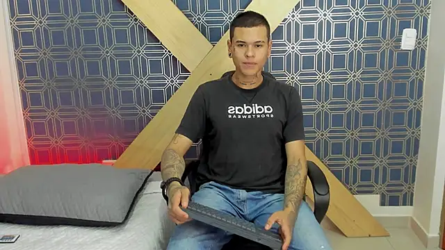 jamesinked  online show from 01/07/25, 01:57