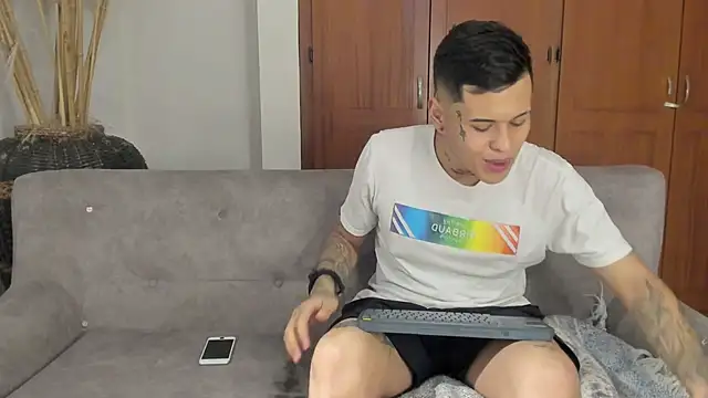 jamesinked  online show from 11/29/25, 10:24