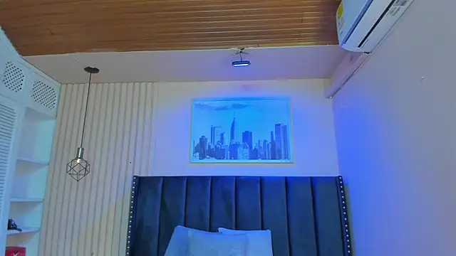 viiolett lee online show from 01/24/25, 08:00