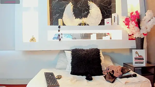 Cinthya mjs online show from 09/15/25, 12:16