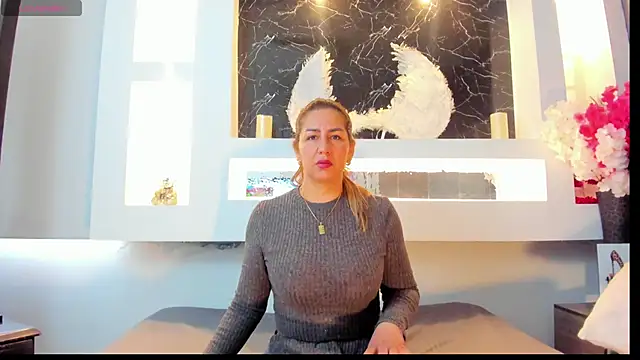 Cinthya mjs online show from 01/06/26, 01:04