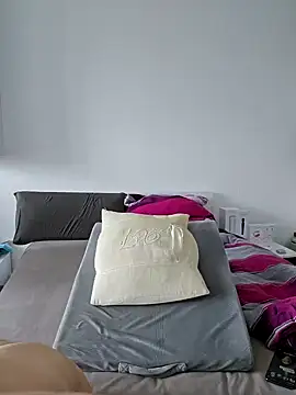 nickdtr online show from 02/14/25, 01:51