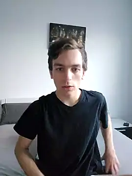 Snapshot of nickdtr chatting on 02/20/25, 04:03 nickdtr online show from 02/20/25, 04:03