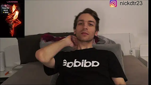 Snapshot of nickdtr chatting on 02/24/25, 09:09 nickdtr online show from 02/24/25, 09:09