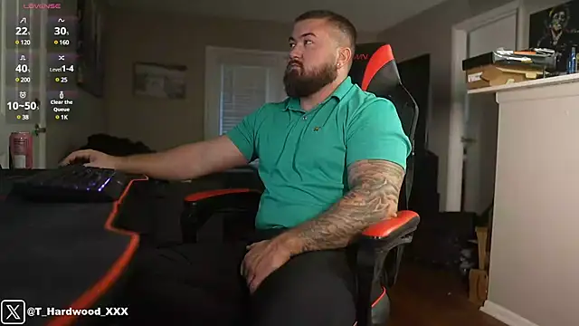 Snapshot of B_The_Creator_X chatting on 03/04/25, 11:22 B The Creator X online show from 03/04/25, 11:22