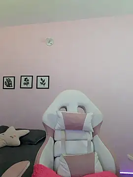 sophie pazz online show from 11/03/25, 10:21