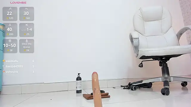 Victoriaa millers online show from 02/18/25, 06:48