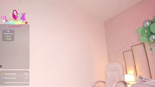 Victoriaa millers online show from 03/21/25, 06:16