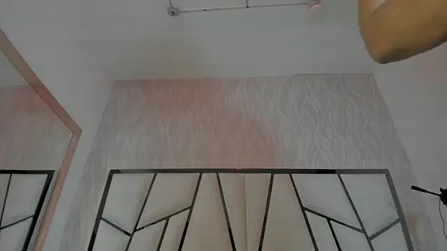 Victoriaa millers online show from 11/02/25, 07:16