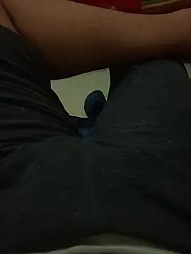 beautiful hands  online show from 10/26/25, 07:58