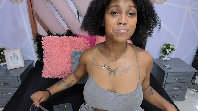 Elith noa online show from 02/03/25, 07:31