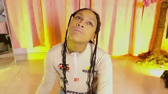 Elith noa online show from 01/16/26, 10:14