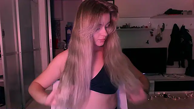 Snapshot of Eva_Jaya chatting on 09/27/25, 01:05 Eva Jaya online show from 09/27/25, 01:05