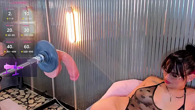 Snapshot of mylittle_princess chatting on 09/16/25, 01:23 mylittle princess online show from 09/16/25, 01:23