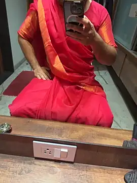 versatile guy01 online show from 12/20/25, 06:37