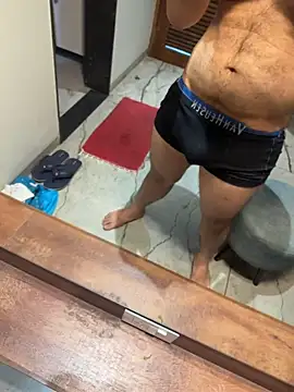 versatile guy01 online show from 07/16/26, 03:34