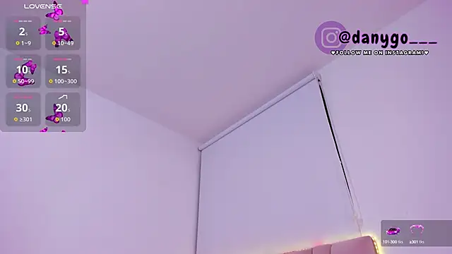 ZarianaEvanz online show from 10/05/25, 11:02