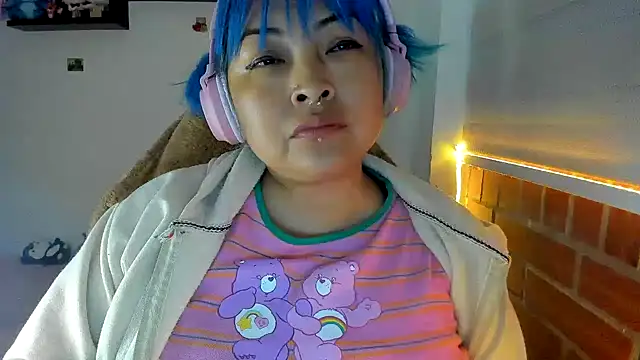 Shaddycute  online show from 12/04/25, 01:48