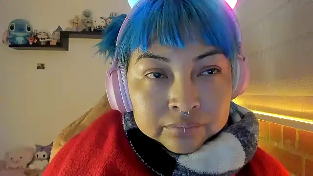 Shaddycute  online show from 12/22/25, 01:08