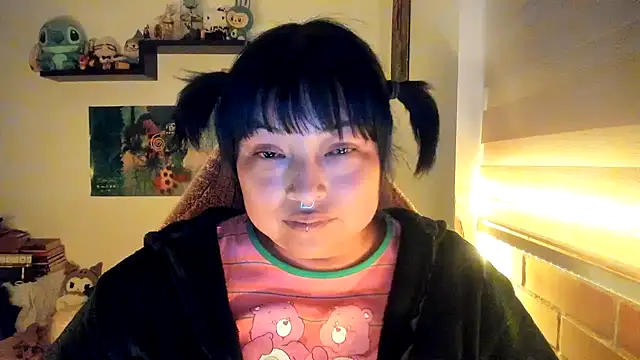 Shaddycute  online show from 02/11/26, 12:04