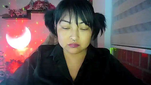 Shaddycute  online show from 03/30/26, 11:50