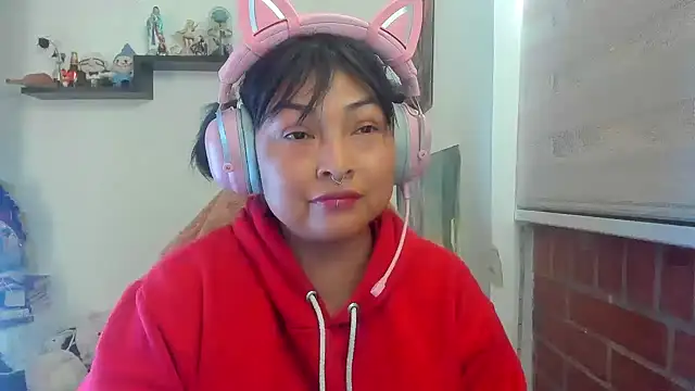 Shaddycute  online show from 04/13/26, 04:45