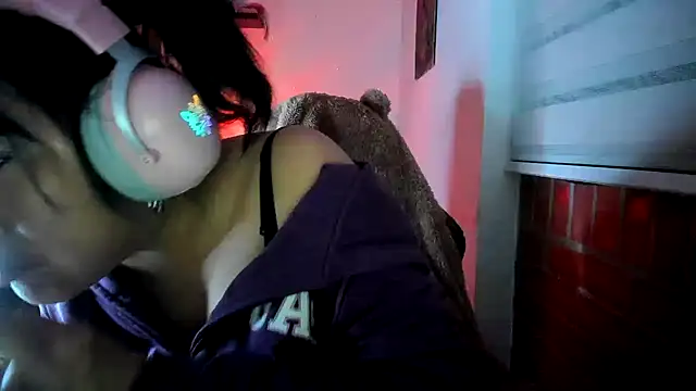 Shaddycute  online show from 07/10/26, 03:00