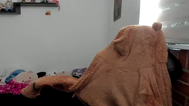 Shaddycute  online show from 07/10/26, 05:37