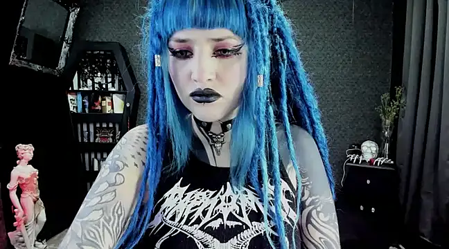 Snapshot of DimmuandDarkness chatting on 01/04/25, 09:31 DimmuandDarkness online show from 01/04/25, 09:31