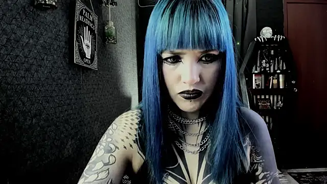 Snapshot of DimmuandDarkness chatting on 03/22/25, 04:04 DimmuandDarkness online show from 03/22/25, 04:04