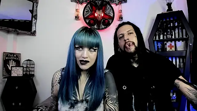 Snapshot of DimmuandDarkness chatting on 10/22/25, 06:13 DimmuandDarkness online show from 10/22/25, 06:13