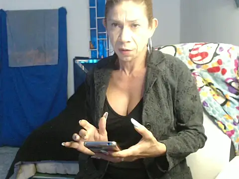 Snapshot of Antonella_borja chatting on 11/10/25, 04:50 Antonella borja online show from 11/10/25, 04:50