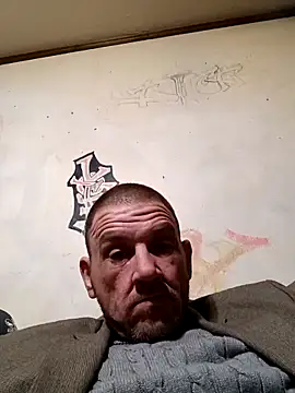 Snapshot of gettinit2wice chatting on 02/11/25, 07:54 gettinit2wice online show from 02/11/25, 07:54