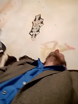 Snapshot of gettinit2wice chatting on 02/17/25, 02:09 gettinit2wice online show from 02/17/25, 02:09