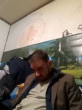 Snapshot of gettinit2wice chatting on 03/07/25, 04:22 gettinit2wice online show from 03/07/25, 04:22