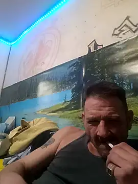 Snapshot of gettinit2wice chatting on 03/14/25, 06:50 gettinit2wice online show from 03/14/25, 06:50