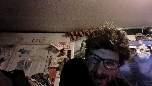 Snapshot of gettinit2wice chatting on 10/12/25, 10:53 gettinit2wice online show from 10/12/25, 10:53