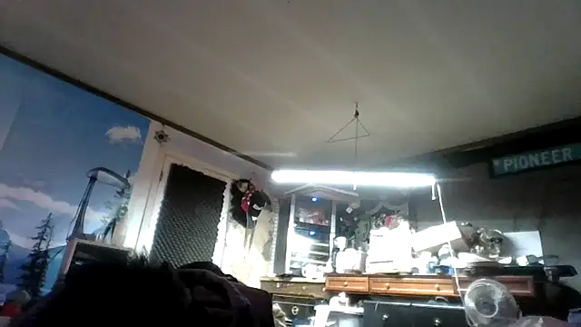 Snapshot of gettinit2wice chatting on 11/02/25, 12:29 gettinit2wice online show from 11/02/25, 12:29